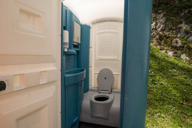 Best Construction site porta potty rental  in Winthrop Harbor, IL